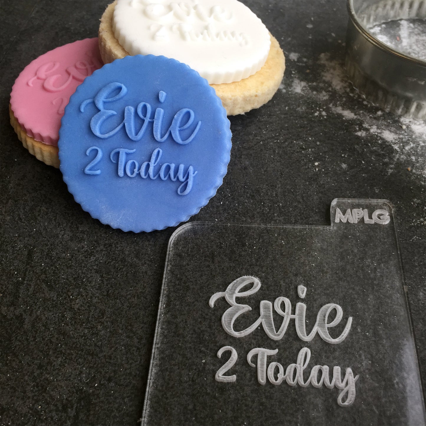 Personalised Your Text Here Happy Birthday Baby Shower Hen Party Icing Embosser Stamp Fondant for Biscuits Cookies Cupcake Topper Stencil