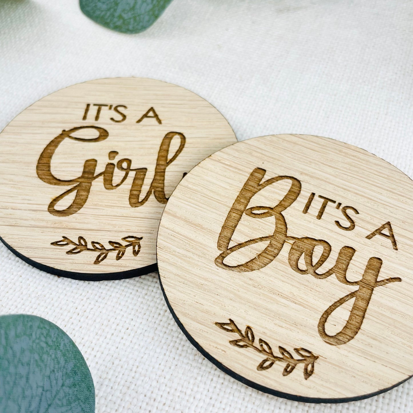 Gender Reveal Disk Gift Set | It's a Girl - It's a Boy Set | Sustainable Wooden Oak | Pregnancy Announcement Disk Baby Arrival Shower