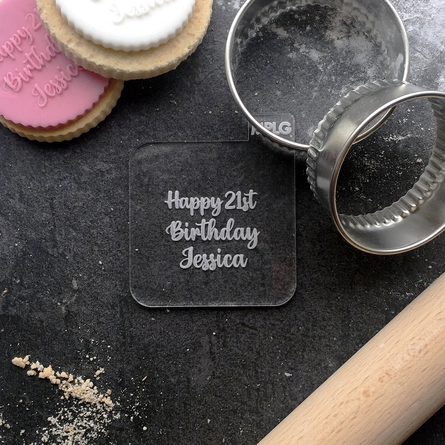 Personalised Name and Age Happy Birthday Icing Stamp Embosser Stamp Fondant for Biscuits, Cookies, Cupcake Topper Decoration Stencil