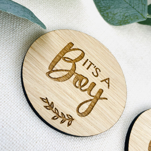 Gender Reveal Disk Gift Set | It's a Girl - It's a Boy Set | Sustainable Wooden Oak | Pregnancy Announcement Disk Baby Arrival Shower