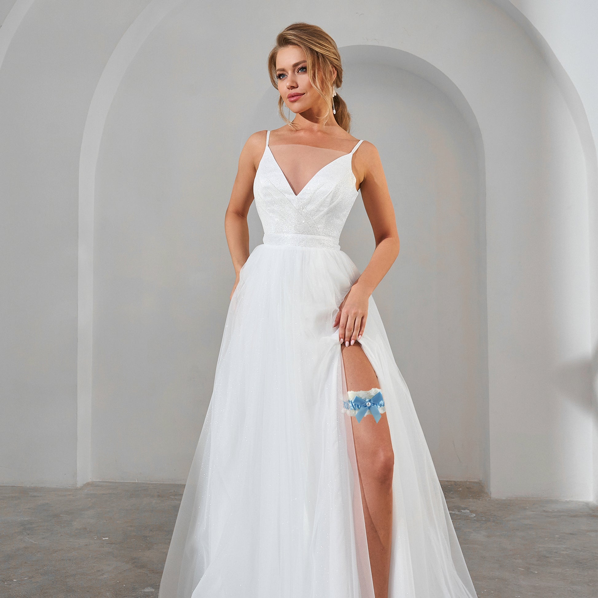 Plain White & Blue Bridal Garter - Wedding Garter Gift for the Bride to Be Something Blue Wedding Day Hen Party Engagement