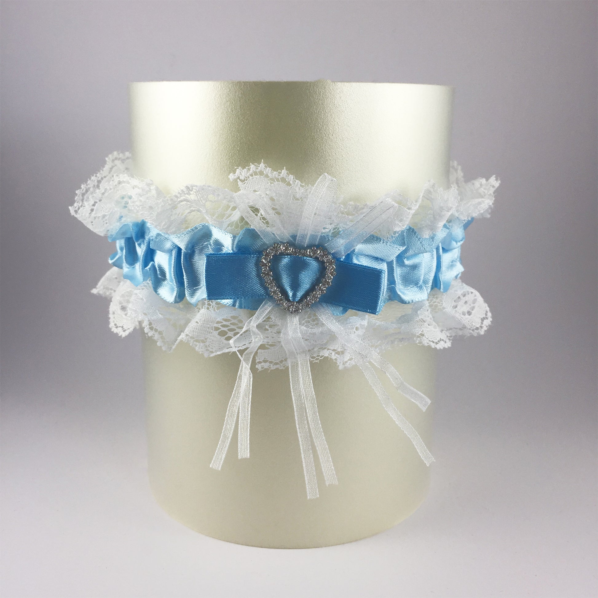 White & Blue Diamanté Heart Bridal Garter - Wedding Garter Gift for the Bride to Be Something Blue Wedding Day Hen Party Engagement