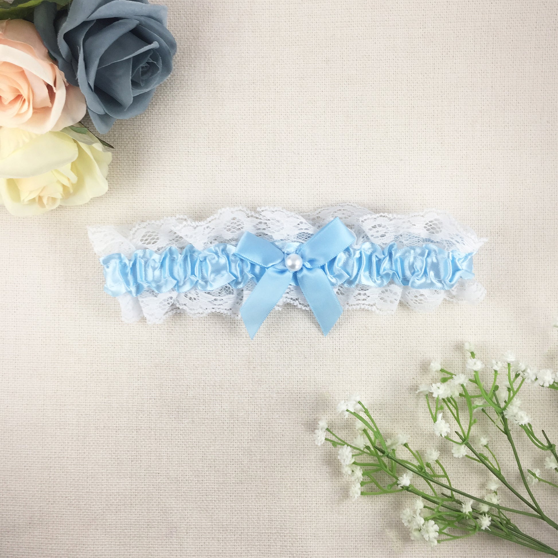 Plain White & Blue Bridal Garter - Wedding Garter Gift for the Bride to Be Something Blue Wedding Day Hen Party Engagement