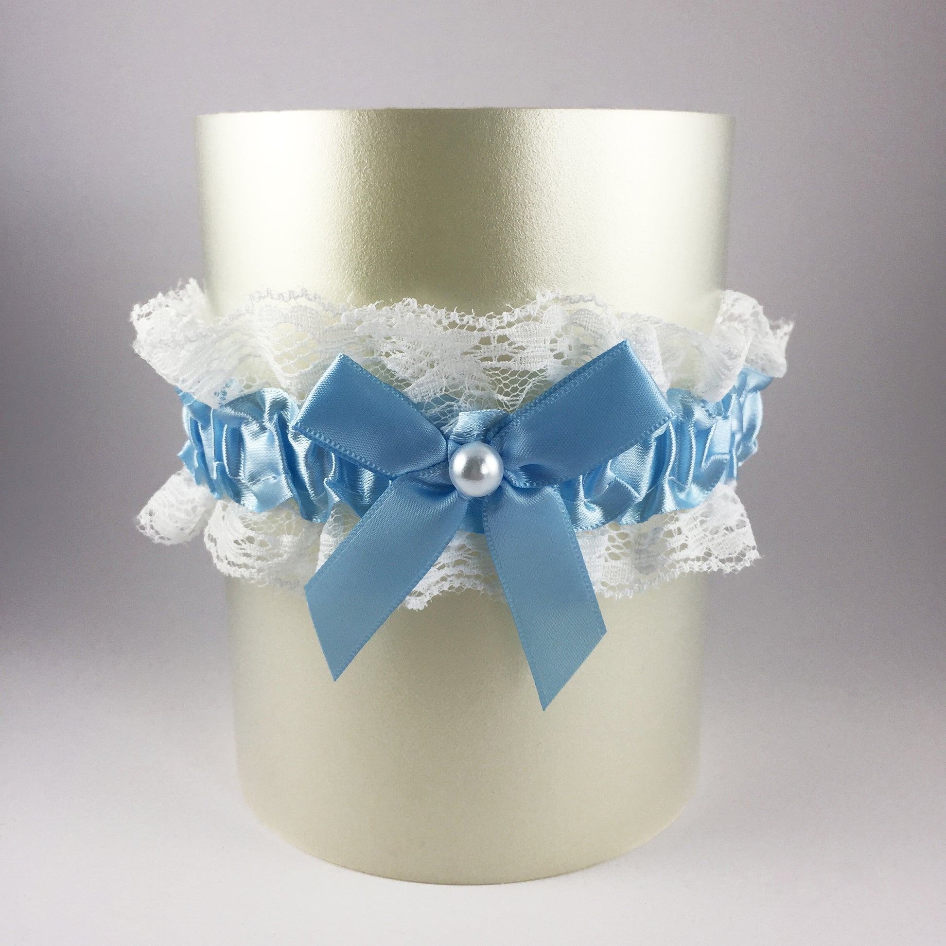 Plain White & Blue Bridal Garter - Wedding Garter Gift for the Bride to Be Something Blue Wedding Day Hen Party Engagement