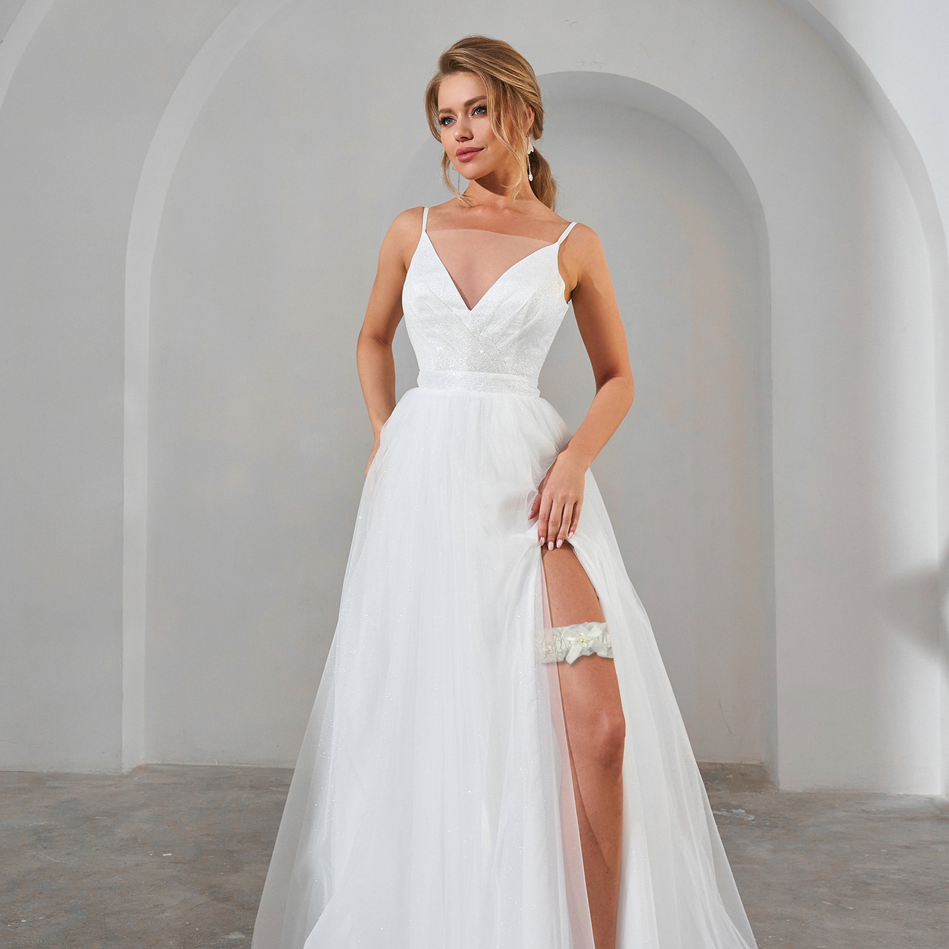 Plain Ivory Off White Bridal Garter - Wedding Garter Gift for the Bride to Be - Wedding Ideas Presents Wedding Day Hen Party Engagement